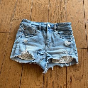 Woman’s Jean shorts